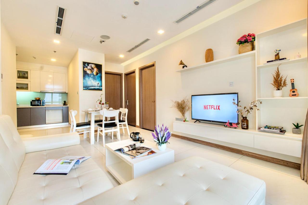 Mott Haven Apart - Vinhomes Central Park, Landmark 81 Area & Ice Rink ホーチミン市 エクステリア 写真