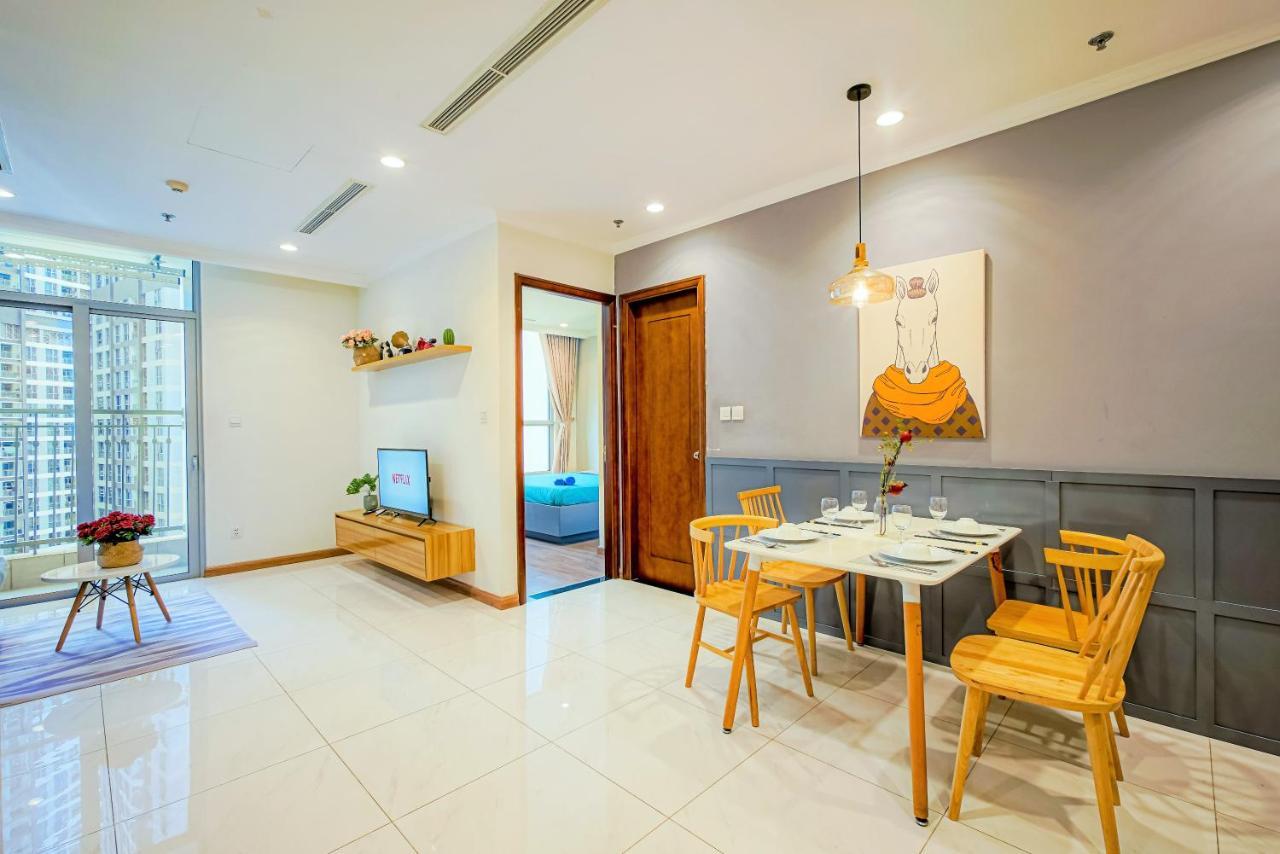 Mott Haven Apart - Vinhomes Central Park, Landmark 81 Area & Ice Rink ホーチミン市 エクステリア 写真
