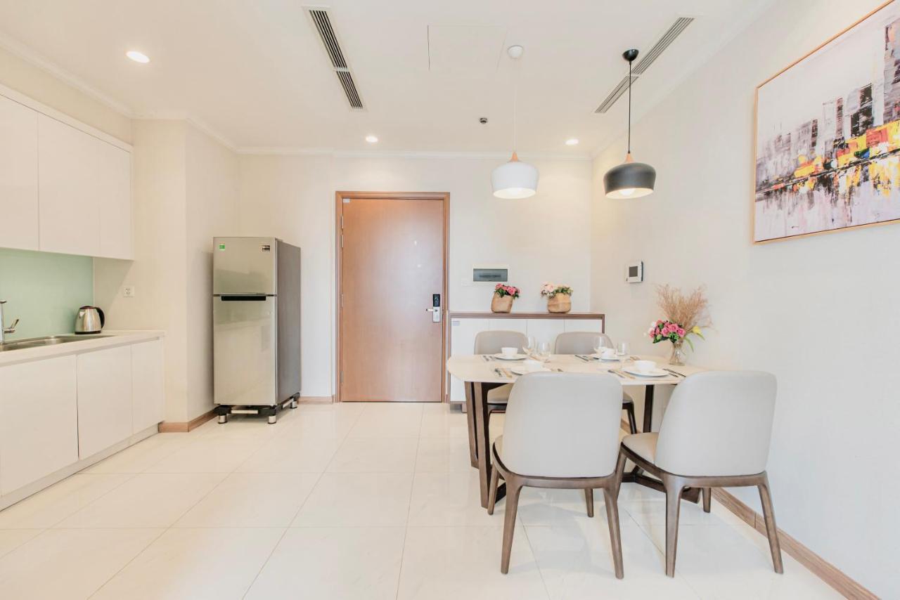 Mott Haven Apart - Vinhomes Central Park, Landmark 81 Area & Ice Rink ホーチミン市 エクステリア 写真