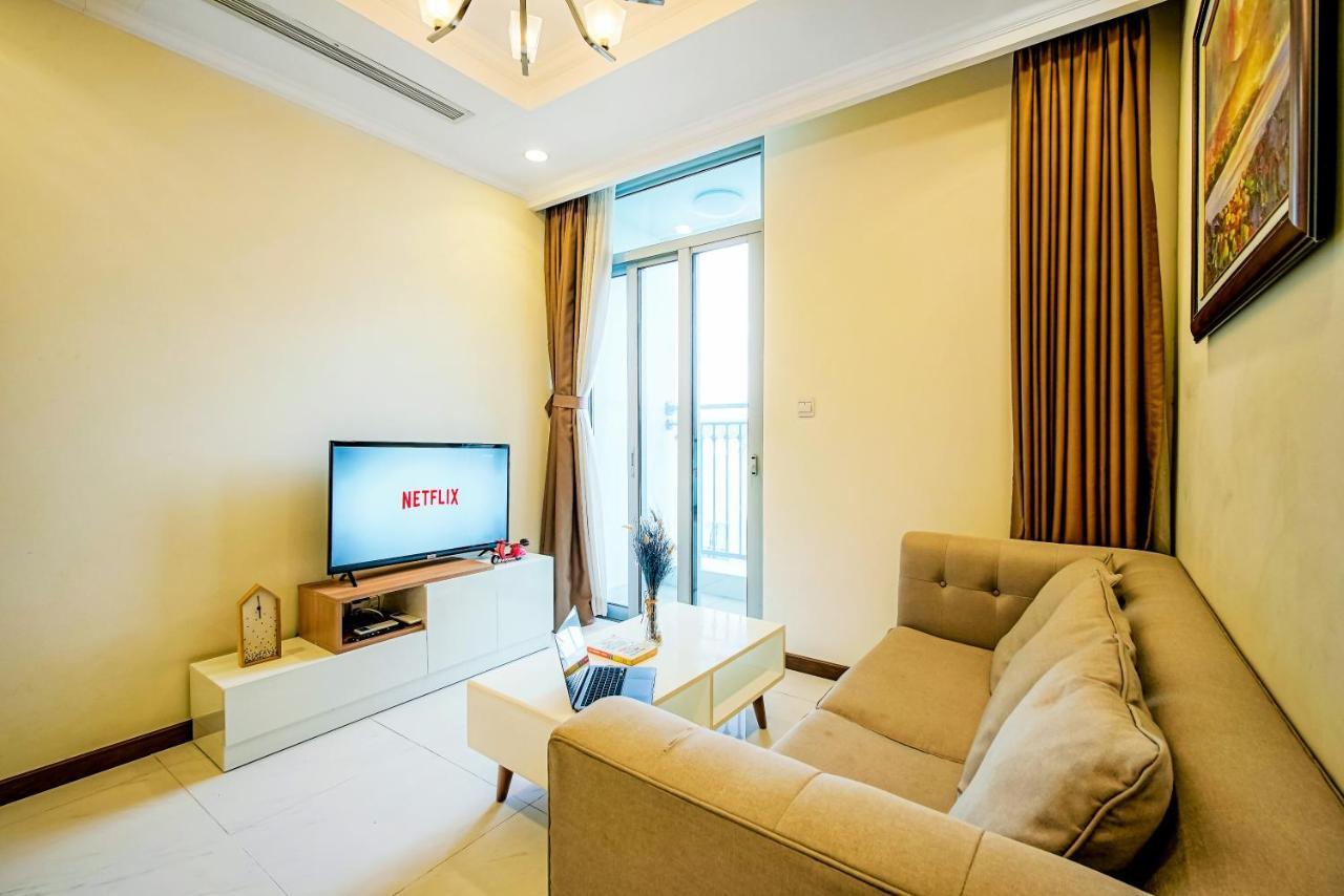 Mott Haven Apart - Vinhomes Central Park, Landmark 81 Area & Ice Rink ホーチミン市 エクステリア 写真