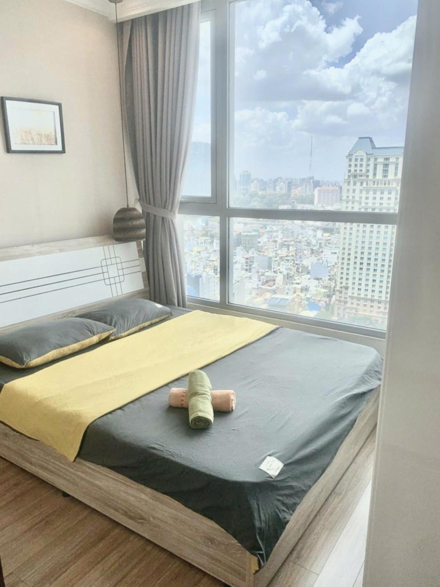 Mott Haven Apart - Vinhomes Central Park, Landmark 81 Area & Ice Rink ホーチミン市 エクステリア 写真